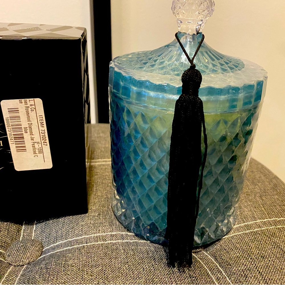 Discontinued D.L. & Co candle